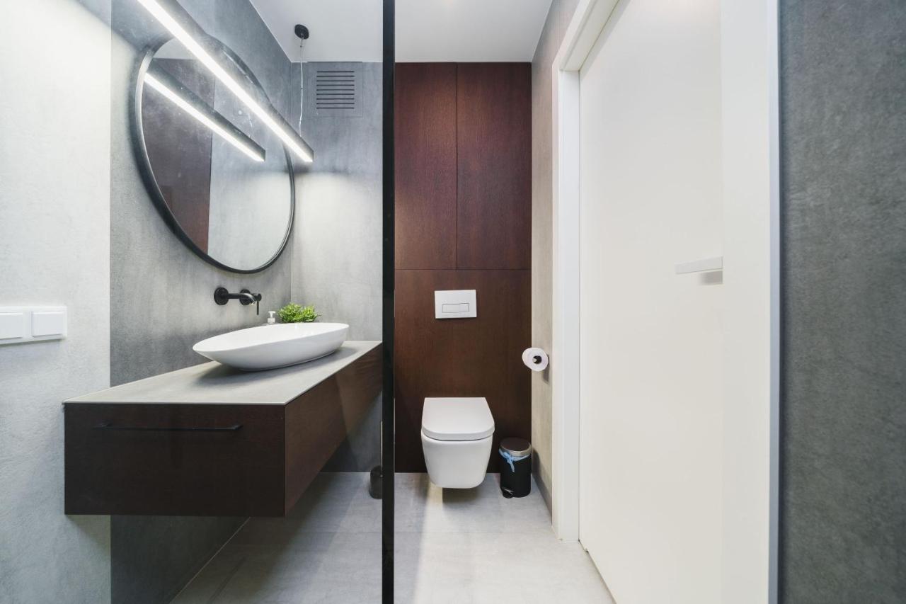 Sarah Apartments Old Town Краков Экстерьер фото
